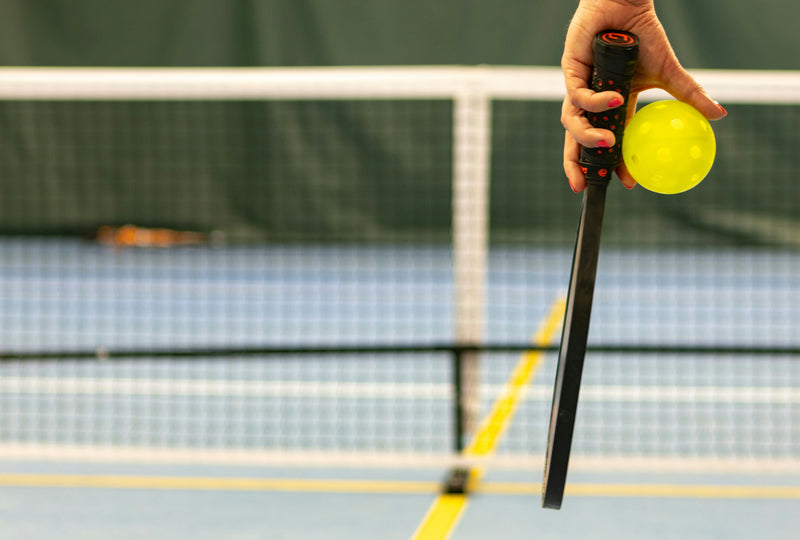 Pickleball Paddle with Balls - Arronax